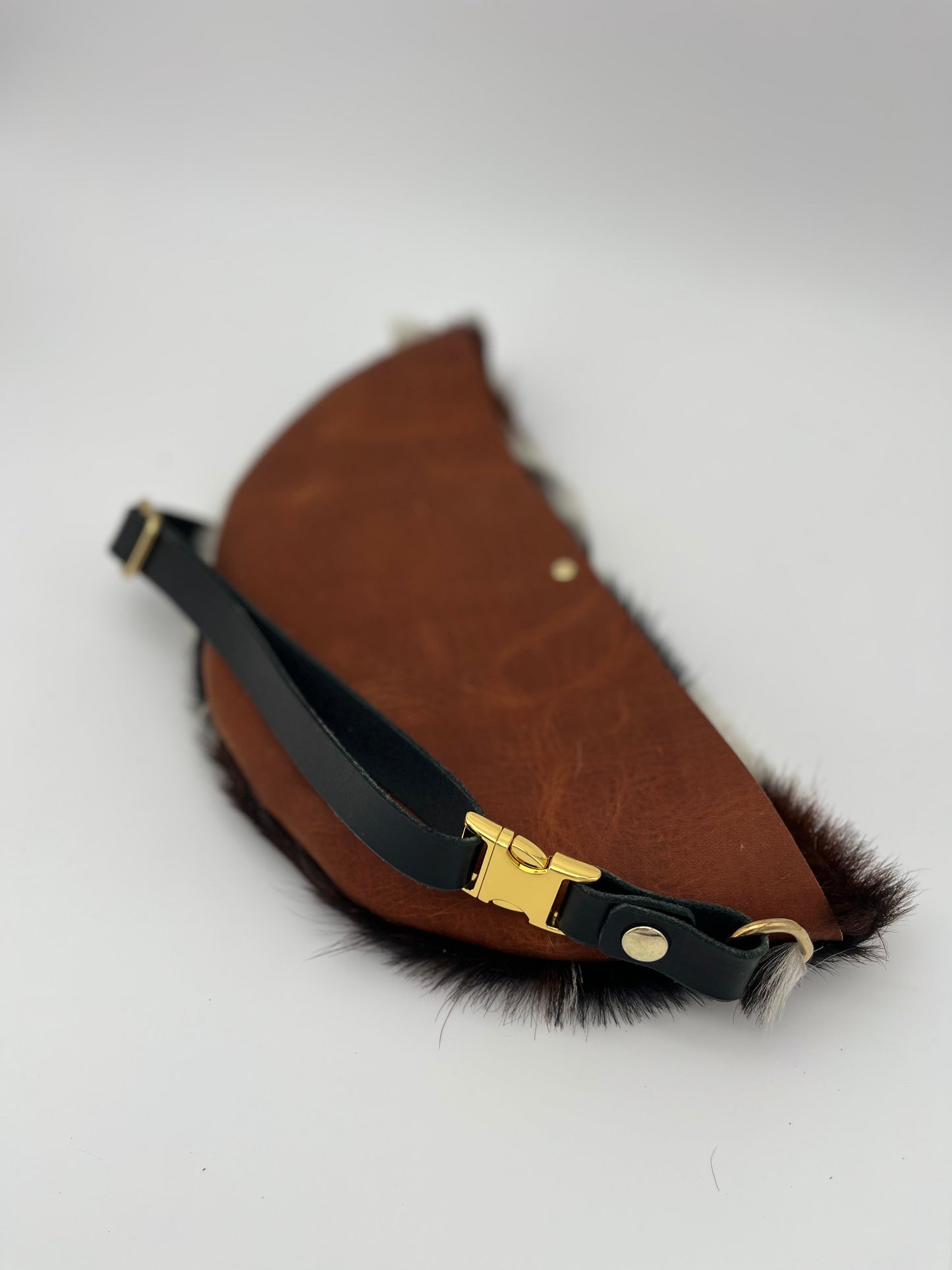 Agostino Sling Bag