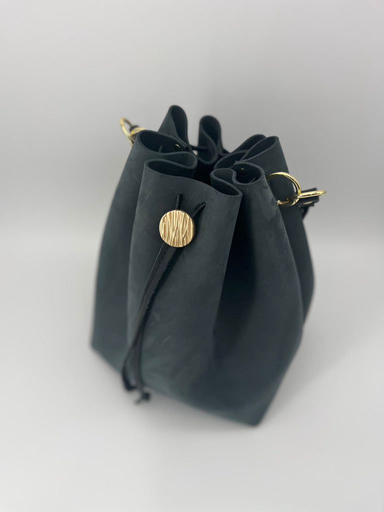 Penelope - Bucket Tote Prototype