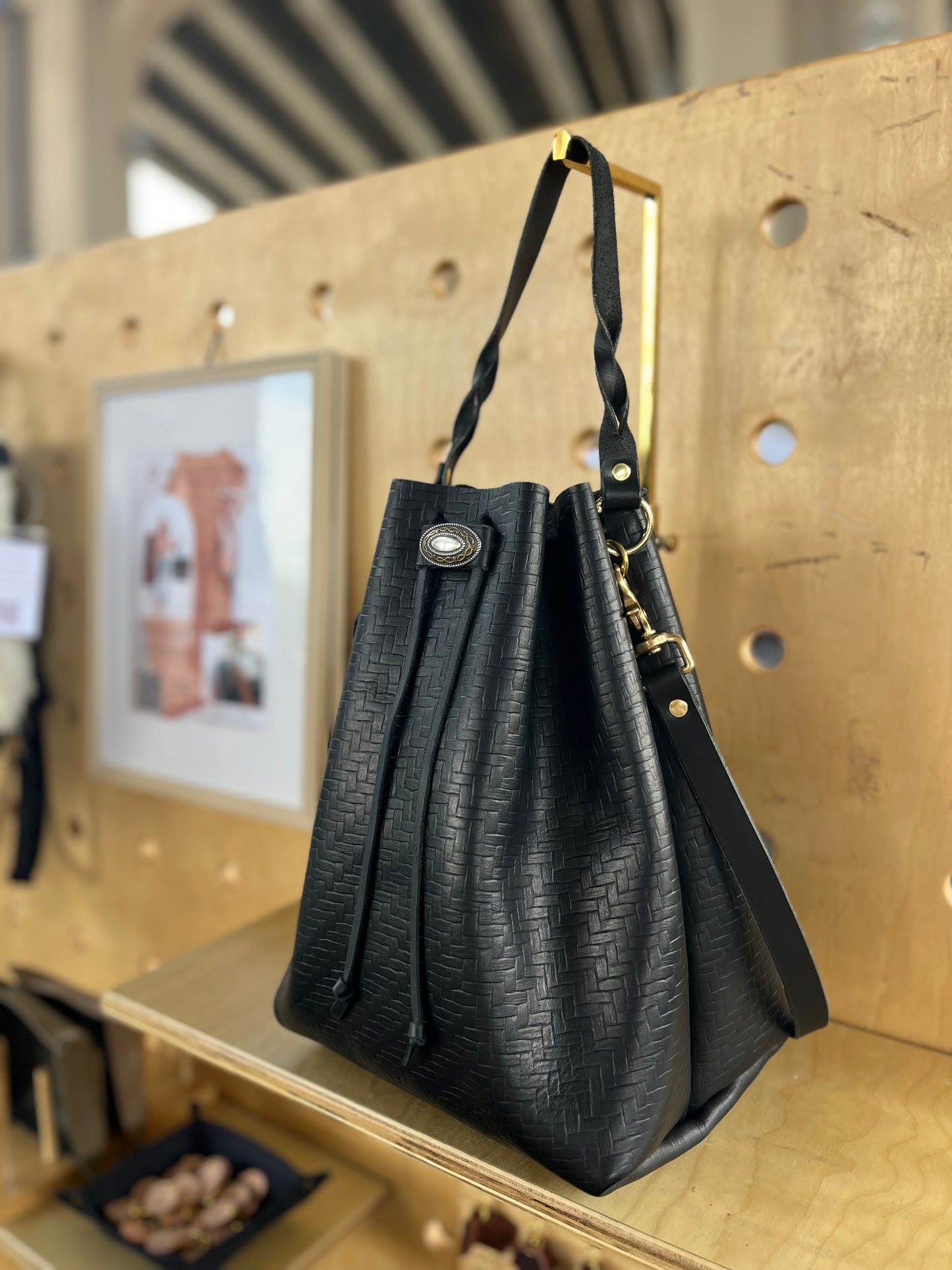 Penelope - Bucket Tote