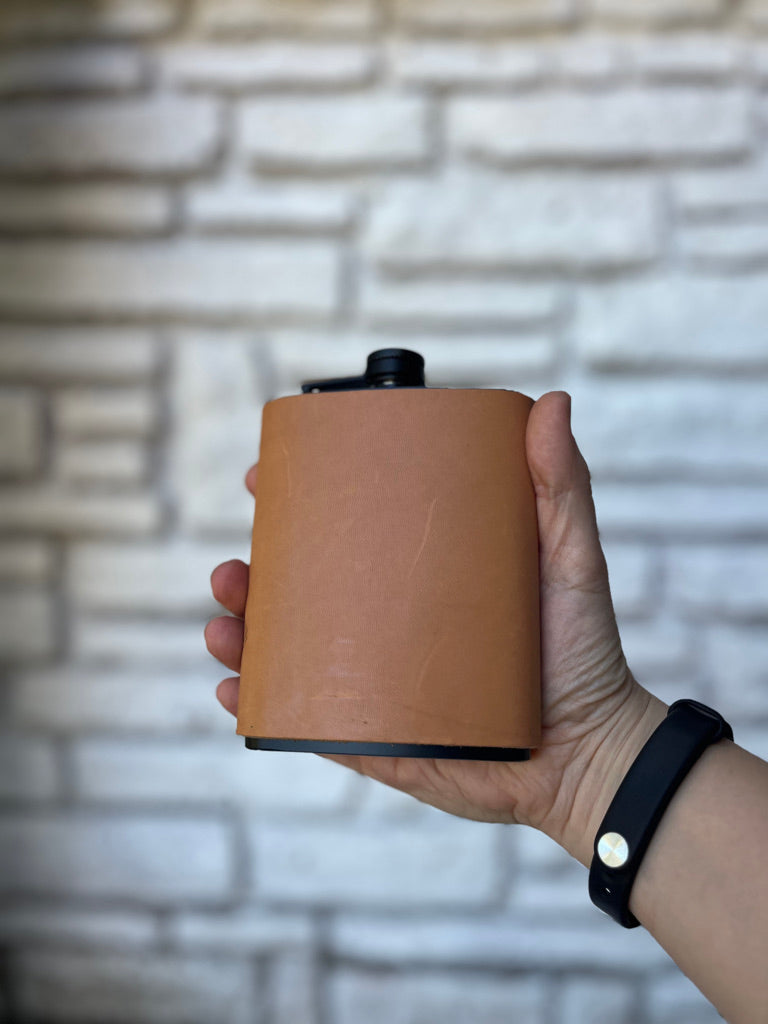 Leather Flask - Natural
