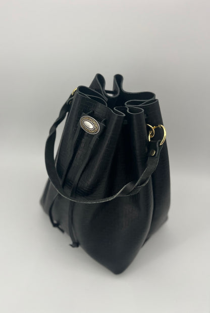 Penelope - Bucket Tote