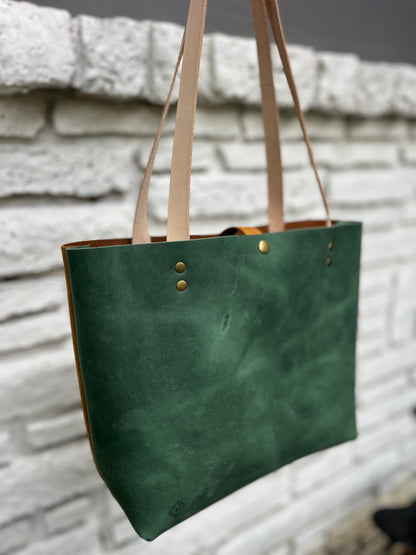 Everyday Tote - Green & Tan
