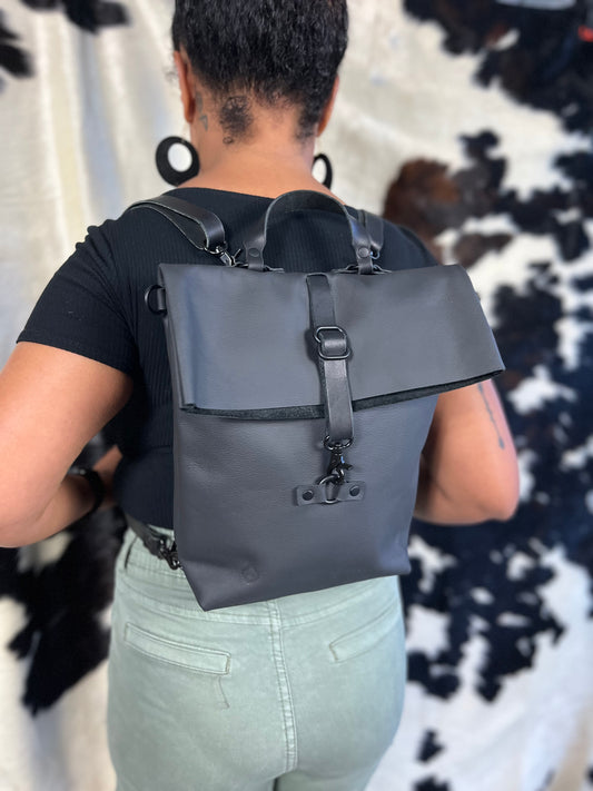 Medium Transition Bag - Black