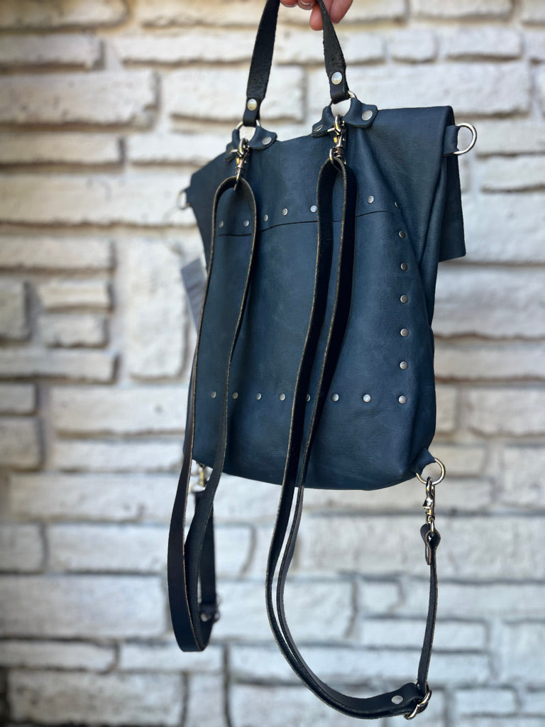 Medium Transition Bag - Navy