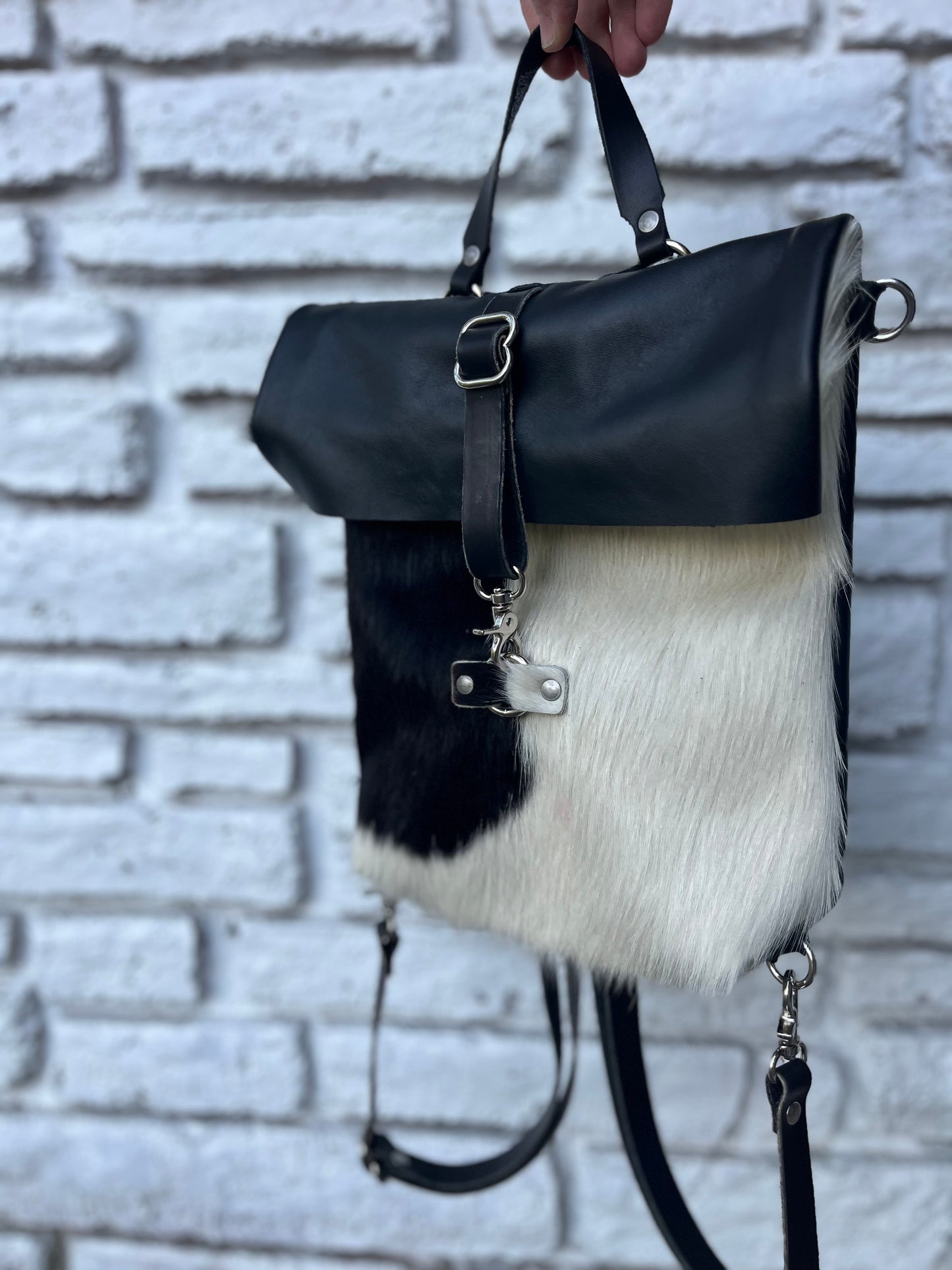 Medium Transition Bag - White/Black