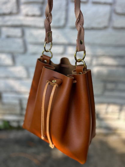 Penny #1119 - Chestnut
