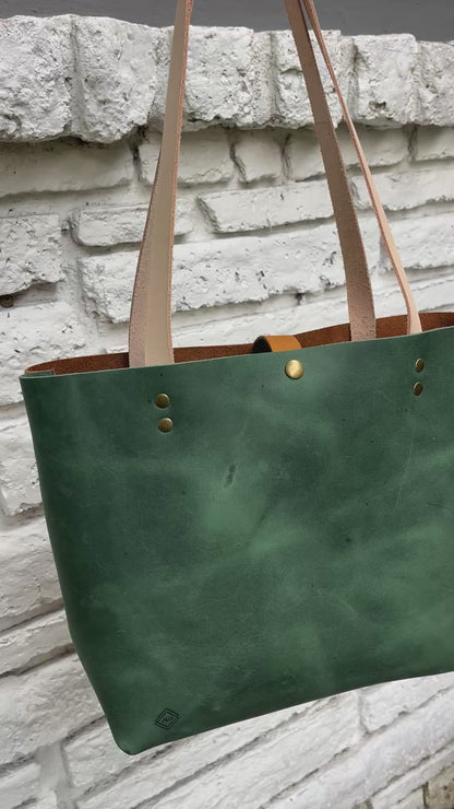 Everyday Tote - Green & Tan