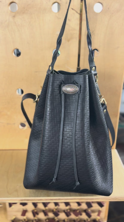 Penelope - Bucket Tote